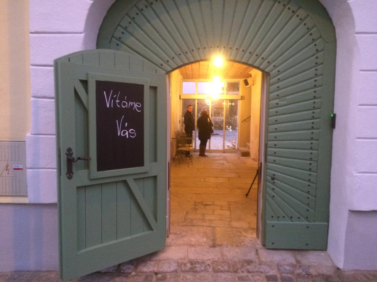Bed and Breakfast Kap Cafe Kaplice Exterior foto